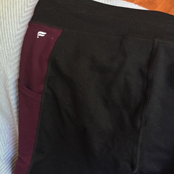 Fabletics powerhold pocket leggings w/drawstring - Picture 4 of 6